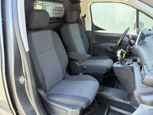 Opel Combo 1.5D 102 PK / L1H1 / EDITION / 1e EIG. / INRICHTING / ACHTERKLEP / AIRCO / CRUISE / CARPLAY ActivLease financial lease