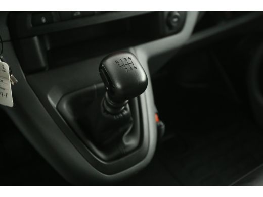 Opel Vivaro CDTI L3H1 | Airco | Cruise | 3 Zits | Trekhaak | Imperiaal | Parkeersens. ActivLease financial lease