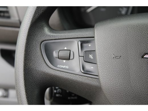Opel Vivaro L3 2.0 CDTI 145 PK | TREKHAAK | NAVI | RVS IMPERIAAL | BETIMMERING | COMFORT WAND | APPLE CARPLAY... ActivLease financial lease