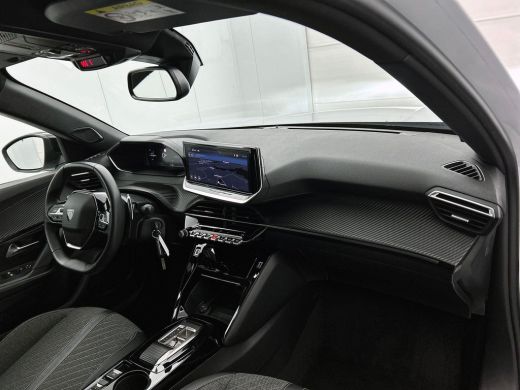 Peugeot 2008 1.2 PureTech 130 Allure CAMERA | CARPLAY & NAVI | STOF-LEER ActivLease financial lease