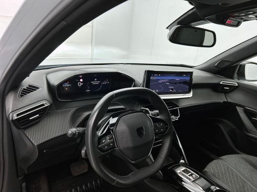 Peugeot 2008 1.2 PureTech 130 Allure CAMERA | CARPLAY & NAVI | STOF-LEER ActivLease financial lease