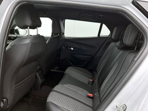 Peugeot 2008 1.2 PureTech 130 Allure CAMERA | CARPLAY & NAVI | STOF-LEER ActivLease financial lease