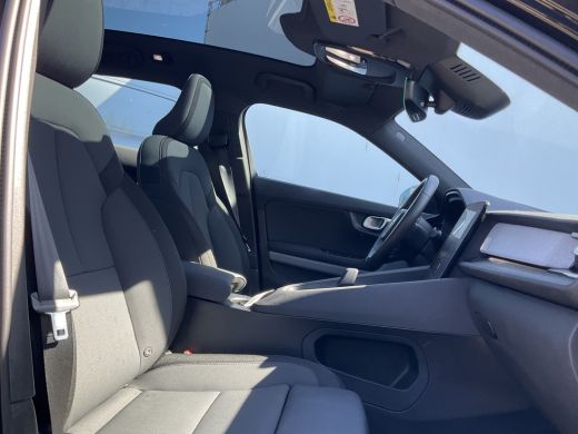 Polestar 2 Long Range Dual Motor Launch Edition 78kWh SOH 93.5% PANO Memory Trekhaak 360 Carplay Stoel/stuur... ActivLease financial lease