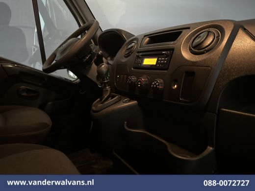Renault Master 2.3 dCi 131pk L2H2 Euro6 Airco | 2500kg Trekhaak | Bijrijdersbank Bluetooth telefoonvoorbereiding ActivLease financial lease