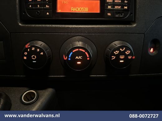 Renault Master 2.3 dCi 131pk L2H2 Euro6 Airco | 2500kg Trekhaak | Bijrijdersbank Bluetooth telefoonvoorbereiding ActivLease financial lease