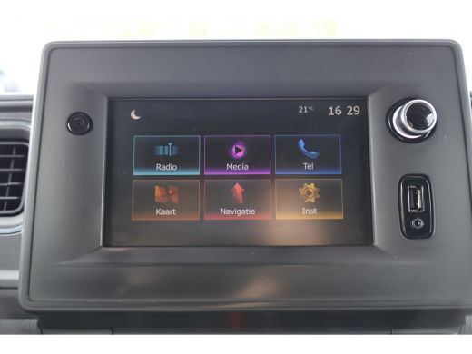 Renault Master 2.3 dCi 180pk L2 H2 Black Edition ActivLease financial lease