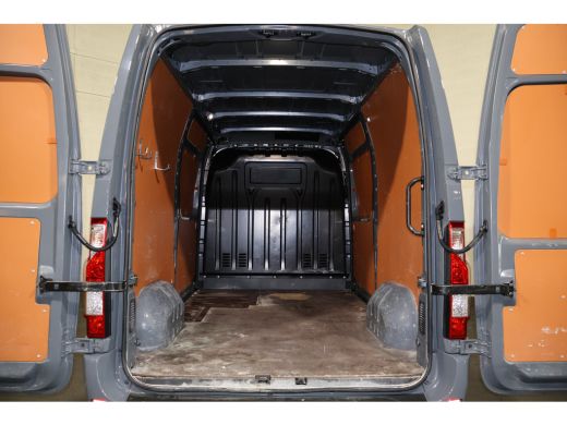 Renault Master 2.3 dCi 180pk L2 H2 Black Edition ActivLease financial lease