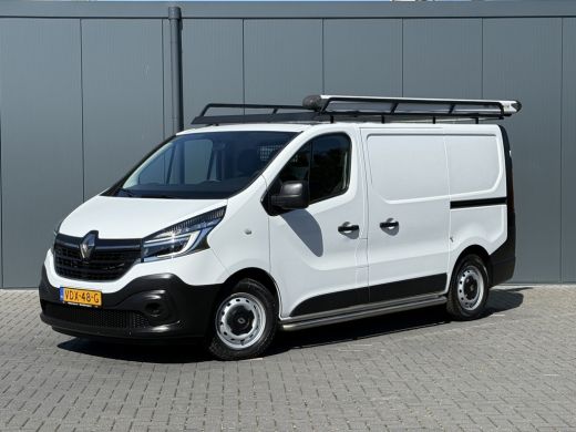 Renault Trafic 2.0 dCi 145 PK / AUTOMAAT / L1H1 / 2x SCHUIFDEUR / SORTIMO INRICHTING / TREKHAAK / IMPERIAAL ActivLease financial lease