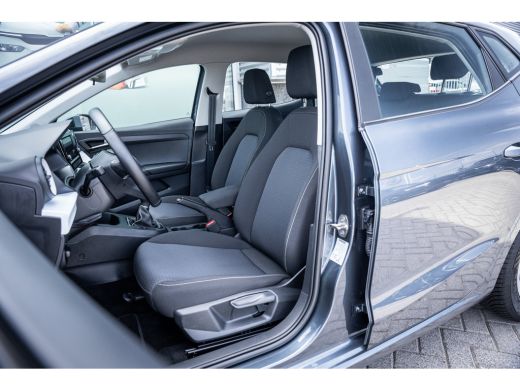 Seat Ibiza Style Plus | Automatisch dimmende binnenspiegel | Buitenspiegels elektrisch verstelbaar | Koplamp... ActivLease financial lease