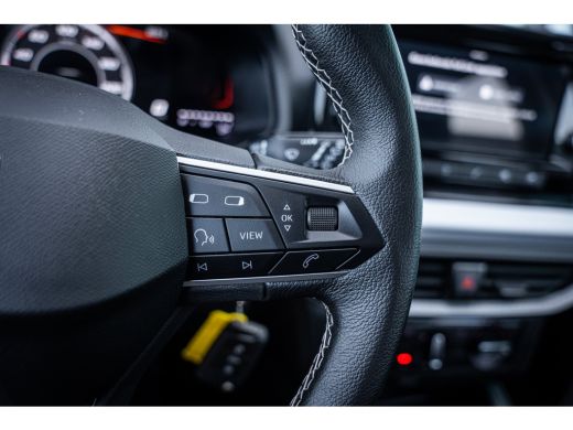 Seat Ibiza Style Plus | Automatisch dimmende binnenspiegel | Buitenspiegels elektrisch verstelbaar | Koplamp... ActivLease financial lease