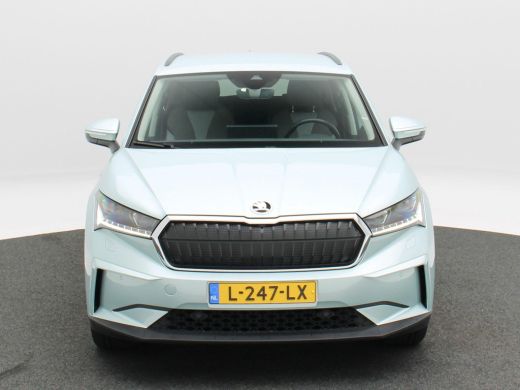 Skoda Enyaq iV 60 First Edition 180 Pk | Stoel/Stuur Verwarming | Camera | Adaptive Cruise | Matrix LED | CarPla... ActivLease financial lease