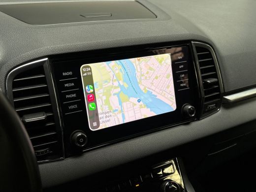 Skoda Karoq 1.0 TSI Sport (VIRTUAL COCKPIT, APPLE CARPLAY, GROOT NAVI, KEYLESS, CLIMATE, SPORTSTOELEN, PARKEE... ActivLease financial lease