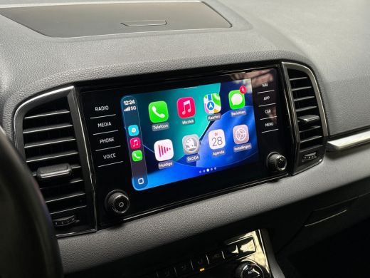 Skoda Karoq 1.0 TSI Sport (VIRTUAL COCKPIT, APPLE CARPLAY, GROOT NAVI, KEYLESS, CLIMATE, SPORTSTOELEN, PARKEE... ActivLease financial lease