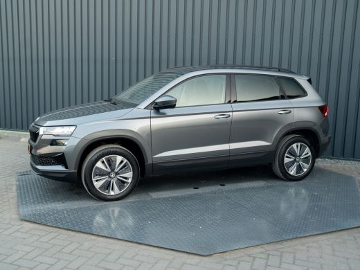 Skoda Karoq 1.5 TSI ACT Business Edition Plus | Camera | Stoelverw. | Elk. A-klep | Prijs Rijklaar!! ActivLease financial lease