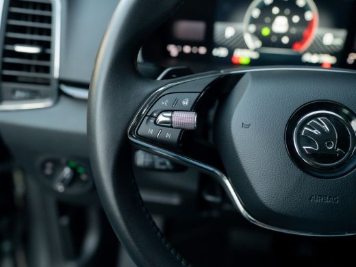 Skoda Karoq 1.5 TSI ACT Business Edition Plus | Camera | Stoelverw. | Elk. A-klep | Prijs Rijklaar!! ActivLease financial lease