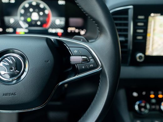 Skoda Karoq 1.5 TSI ACT Business Edition Plus | Camera | Stoelverw. | Elk. A-klep | Prijs Rijklaar!! ActivLease financial lease