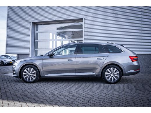 Skoda Superb Combi 1.4 TSI 218PK iV Style | Achteruitrijcamera | Apple Carplay/Android Auto|telefoonintegratie... ActivLease financial lease