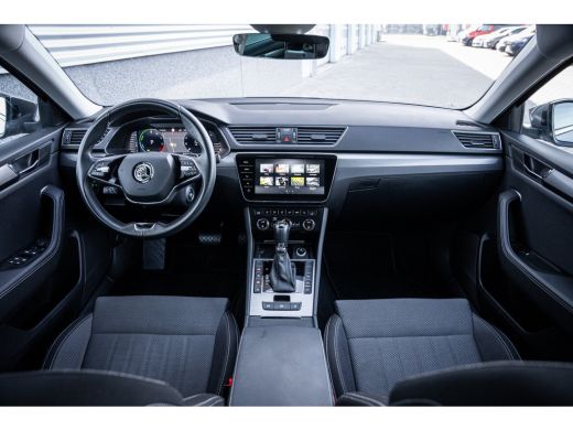 Skoda Superb Combi 1.4 TSI 218PK iV Style | Achteruitrijcamera | Apple Carplay/Android Auto|telefoonintegratie... ActivLease financial lease