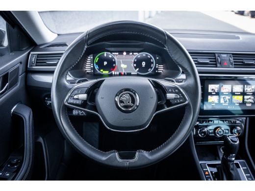 Skoda Superb Combi 1.4 TSI 218PK iV Style | Achteruitrijcamera | Apple Carplay/Android Auto|telefoonintegratie... ActivLease financial lease
