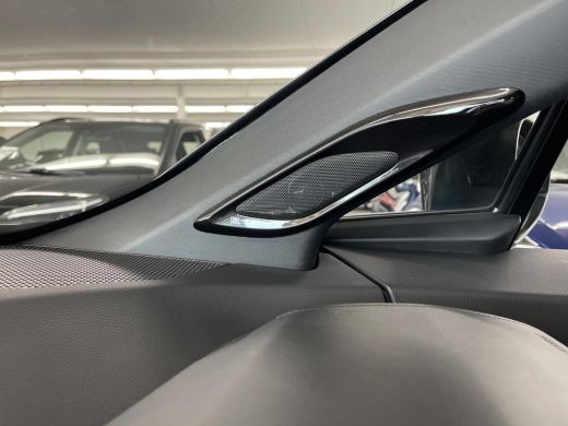 Toyota C-HR 1.8 Hybrid Style Ultimate ActivLease financial lease