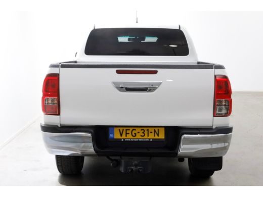 Toyota Hilux 2.4 D-4D-F 150pk E6 4WD 4x4 Double Cab Automaat 04-2020 ActivLease financial lease