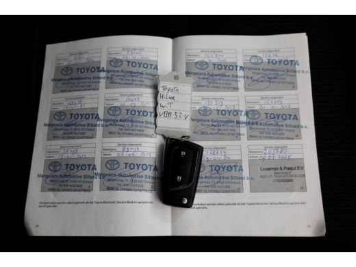 Toyota Hilux 2.4 D-4D-F 150pk E6 4WD 4x4 Double Cab Automaat 08-2019 ActivLease financial lease