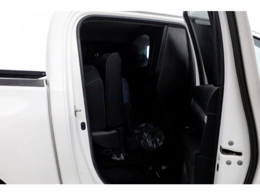 Toyota Hilux 2.4 D-4D-F 150pk E6 4WD 4x4 Double Cab Automaat 08-2019 ActivLease financial lease