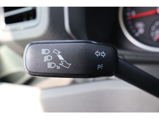 Volkswagen Crafter 35 2.0 TDI 177pk L4 Open Laadbak Leer Led Luxe ActivLease financial lease
