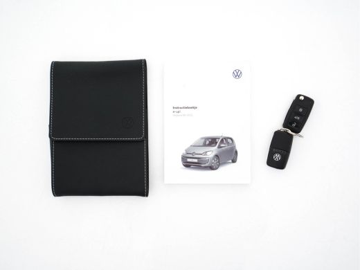 Volkswagen e-up! {SOH-85%} (INCL-BTW) *HEATED-COMFORTSEATS | CCS-FASTLOADER | CAMERA | DAB | ECC | PDC | CRUISE* ActivLease financial lease