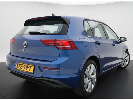 Volkswagen Golf 1.5 TSI 115PK LIFE CAMERA/NAVI/HEAD-UP FABRIEKS GARANTIE ActivLease financial lease