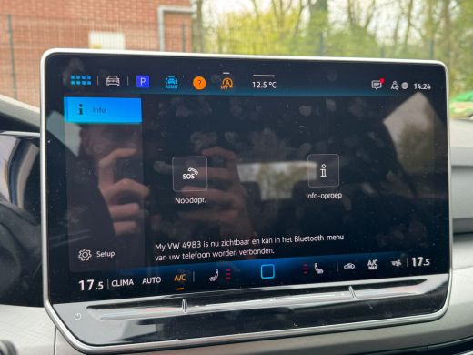 Volkswagen Golf 1.5 TSI 115PK LIFE CAMERA/NAVI/HEAD-UP FABRIEKS GARANTIE ActivLease financial lease