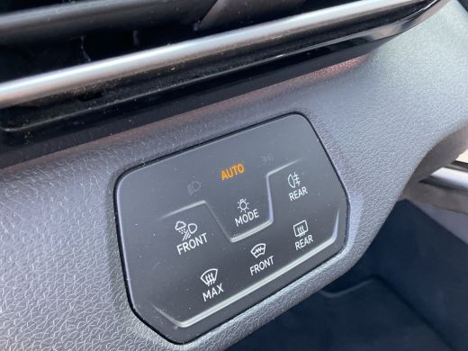 Volkswagen ID.4 Pro 77 kWh 1Eig 360&deg; Pano.dak Stoelverw. iQLight Elec A.klep ActivLease financial lease