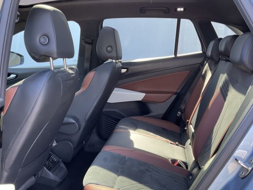 Volkswagen ID.4 Pro 77 kWh 1Eig 360&deg; Pano.dak Stoelverw. iQLight Elec A.klep ActivLease financial lease