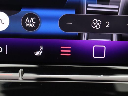 Volkswagen Tiguan 1.5 eHybrid Elegance 204PK DSG Ergo Active Best. Stoel, Keyless, Navi via Apple Carplay/Android A... ActivLease financial lease