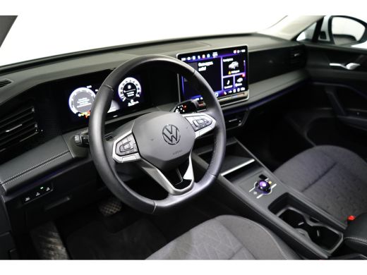 Volkswagen Tiguan 1.5 eTSI 110 kW 150PK Life | Achteruitrijcamera | Trekhaak elektrisch uitklapbaar | Voorstoelen v... ActivLease financial lease