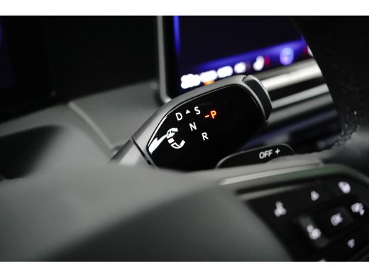 Volkswagen Tiguan 1.5 eTSI 110 kW 150PK Life | Achteruitrijcamera | Trekhaak elektrisch uitklapbaar | Voorstoelen v... ActivLease financial lease