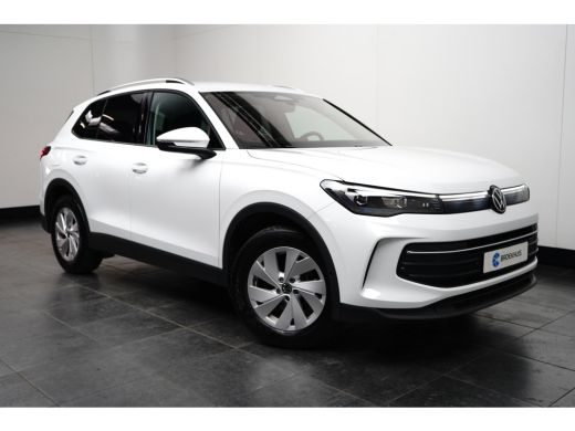 Volkswagen Tiguan 1.5 eTSI 110 kW 150PK Life | Achteruitrijcamera | Trekhaak elektrisch uitklapbaar | Voorstoelen v... ActivLease financial lease