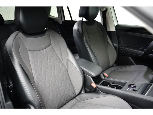 Volkswagen Tiguan 1.5 eTSI 110 kW 150PK Life | Achteruitrijcamera | Trekhaak elektrisch uitklapbaar | Voorstoelen v... ActivLease financial lease