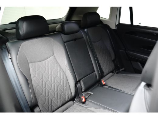 Volkswagen Tiguan 1.5 eTSI 110 kW 150PK Life | Achteruitrijcamera | Trekhaak elektrisch uitklapbaar | Voorstoelen v... ActivLease financial lease