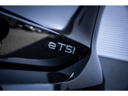 Volkswagen Tiguan 1.5 eTSI Life Edition | Achterbank verwarmd | Achteruitrijcamera | Apple Carplay/Android Auto|tel... ActivLease financial lease