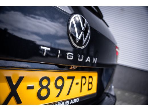 Volkswagen Tiguan Allspace 1.5 TSI R-Line Business 7p. | Achteruitrijcamera | R-Line exterieur | Trekhaak elektrisch uitklap... ActivLease financial lease