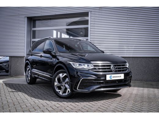 Volkswagen Tiguan Allspace 1.5 TSI R-Line Business 7p. | Achteruitrijcamera | R-Line exterieur | Trekhaak elektrisch uitklap... ActivLease financial lease