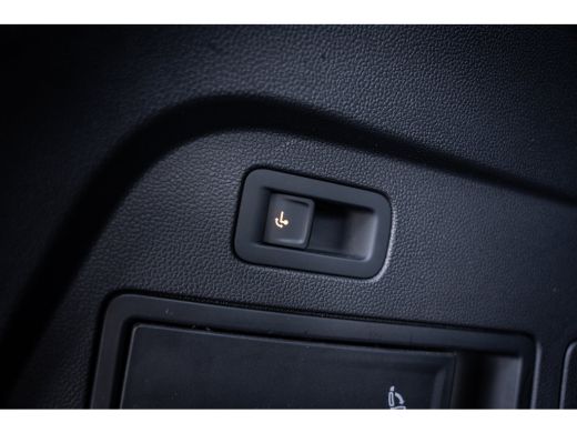 Volkswagen Tiguan Allspace 1.5 TSI R-Line Business 7p. | Achteruitrijcamera | R-Line exterieur | Trekhaak elektrisch uitklap... ActivLease financial lease