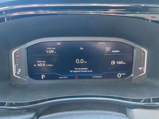 Volkswagen Transporter Bulli 150 pk DSG | Dubbele Cabine | Led | Digitaal Dashboard | Adaptive Cruise ActivLease financial lease