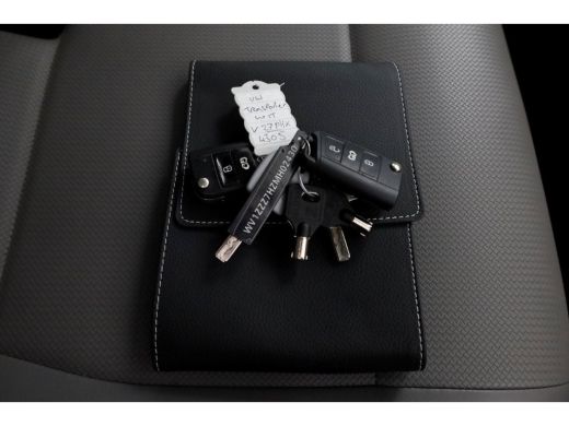 Volkswagen Transporter T6.1 2.0 TDI 110pk Lang Airco/Navi/Inrichting 09-2020 ActivLease financial lease