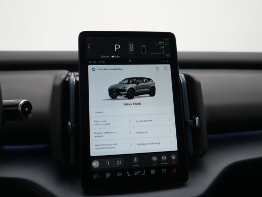 Volvo  EX30 Twin Performance Ultra 69 kWh | Panoramadak | Harman/Kardon | 360&deg; Camera | Stoelverwarming | Stu... ActivLease financial lease
