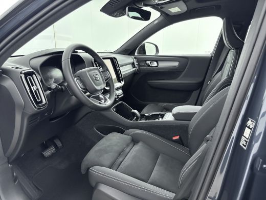 Volvo  EX40 Single Motor Extended Range Ultra 82 kWh | Electronic climate controle | Elektrisch glazen panora... ActivLease financial lease