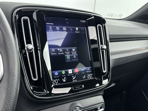 Volvo  XC40 B5 AWD R-Design | 20"| Panoramadak | 360 Camera | Elektr. verst. Stoelen | Harman Kardon | Getint... ActivLease financial lease