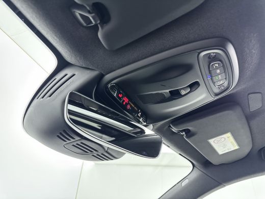 Volvo  XC40 B5 AWD R-Design | 20"| Panoramadak | 360 Camera | Elektr. verst. Stoelen | Harman Kardon | Getint... ActivLease financial lease