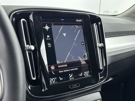 Volvo  XC40 T2 A/T Momentum Business | 18" | Stoel/Stuurverwarming | Parkeercamera | Getint Glas | Adaptieve ... ActivLease financial lease